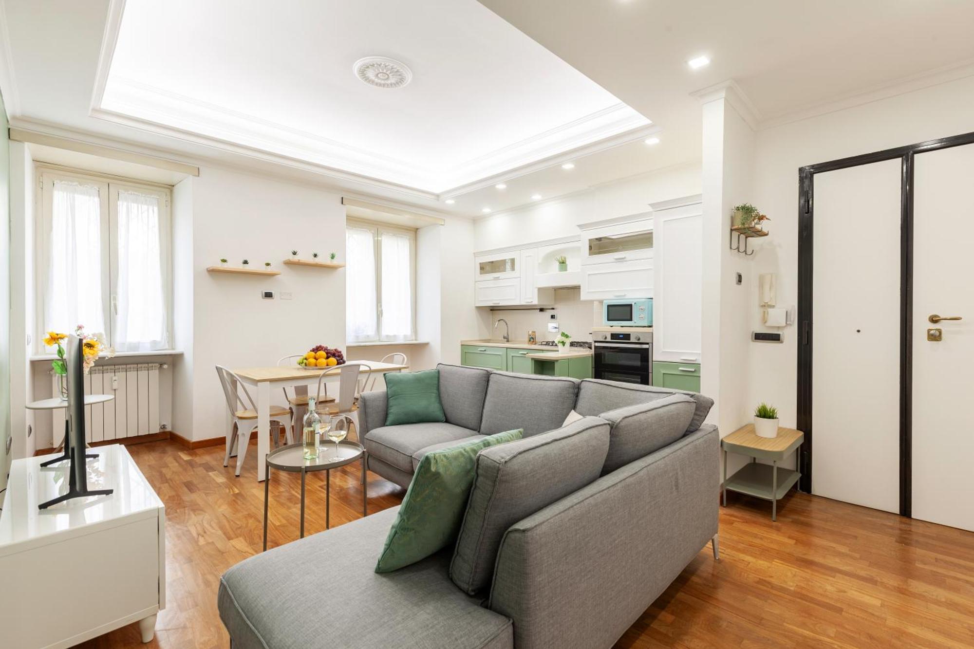 Appartamento Hostly-wood And Colors Midtown-just 7min To Colosseum